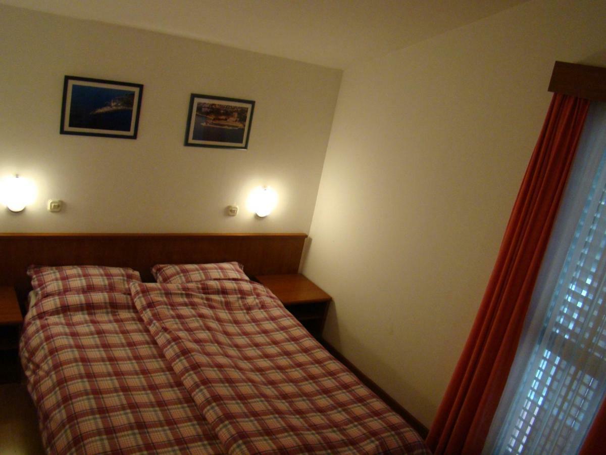 Apartments Lavica Podstrana Extérieur photo